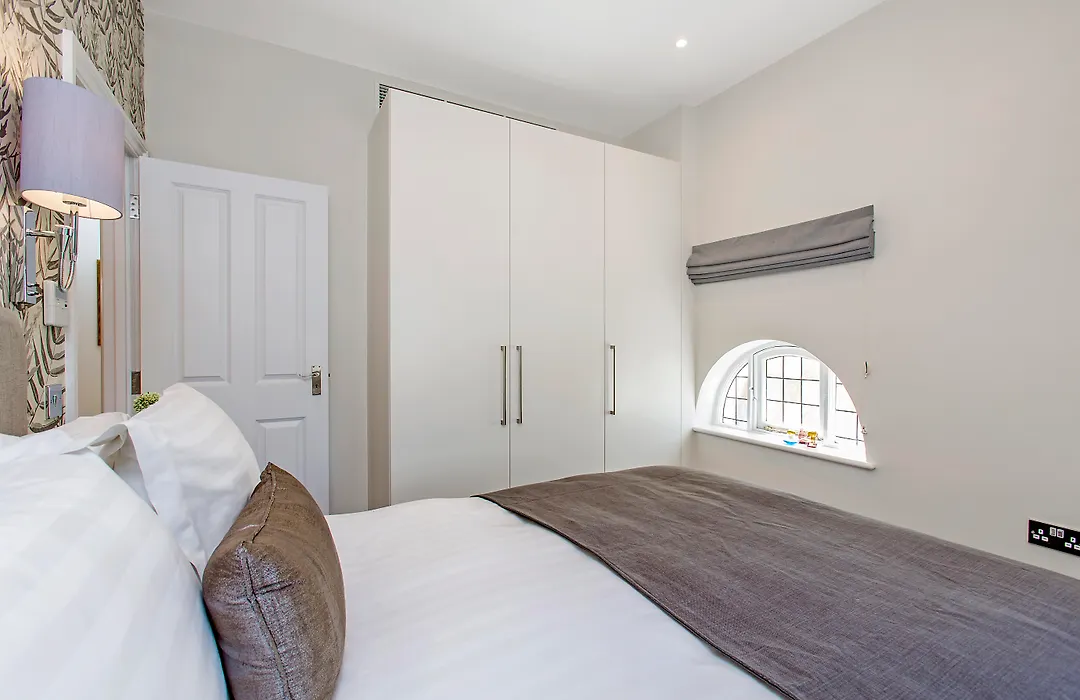 Chesham Court Knightsbridge-1