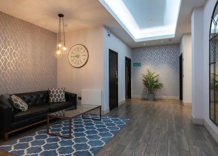 Cannon Street Serviced Apartments By Lovelystay London