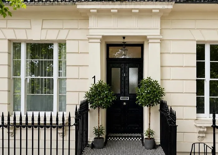 1 Craven Hill Gardens Aparthotel London
